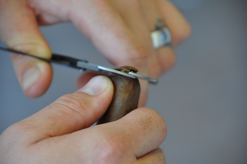 How to Cut a Cigar A Definitive Guide for Every Type of Cigar Best Online Cigar Shopping